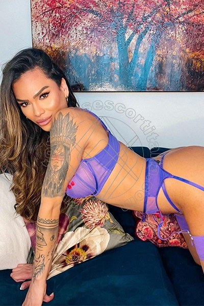 Foto 94 di Nauana Lima Pornostar transexescort Milano