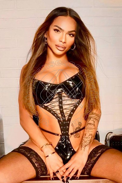 Foto 37 di Nauana Lima Pornostar transexescort Milano