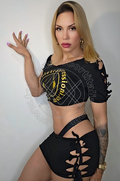 Foto 6 di Karina Becker transexescort Bologna