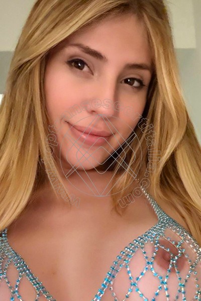 Foto 3 di Vip Giovanna transexescort Roma