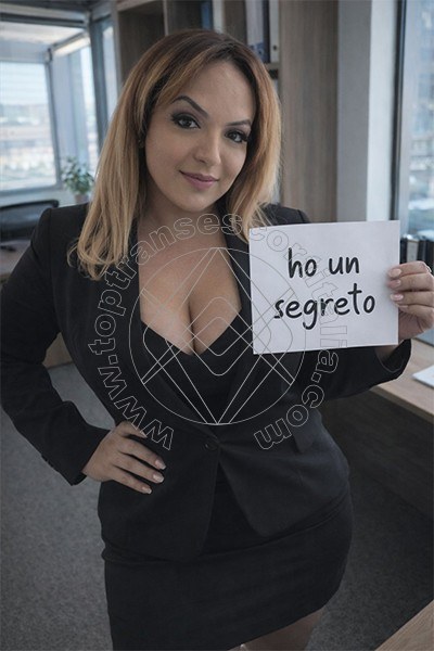 Foto di Dottoressa Mony transexescort Merano