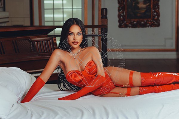 Foto 8 di Sammi Asiatica transexescort Milano