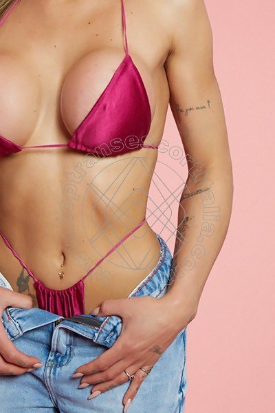 Foto 11 di Bia transexescort Milano