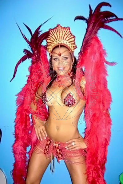 Foto 85 di Ivana Spears Pornostar transexescort Leiria