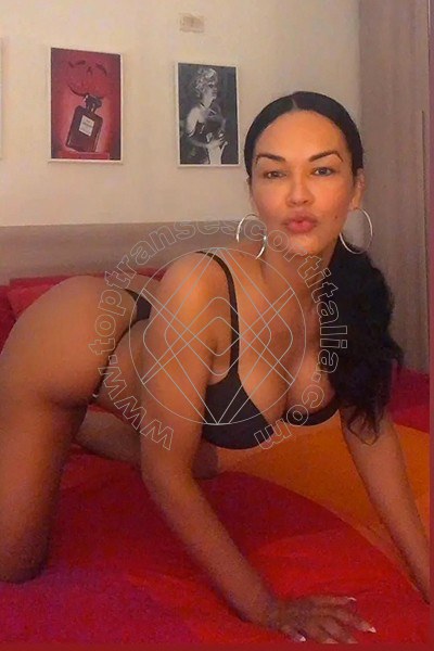 Foto 5 di Giselle Oliveira transexescort Chiavari