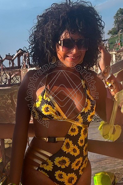 Foto 1 di Daysy transexescort Bari