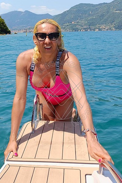 Foto 13 di Lynda transexescort Brescia