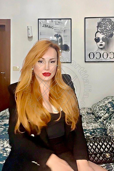 Foto 18 di Marcelly transexescort Friburgo
