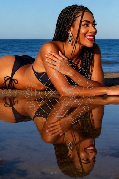 Foto 101 di Mariah Massage transexescort Brindisi