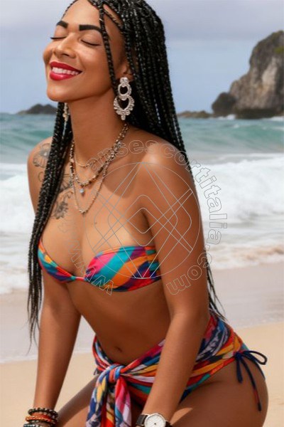 Foto 32 di Mariah Massage transexescort Brindisi