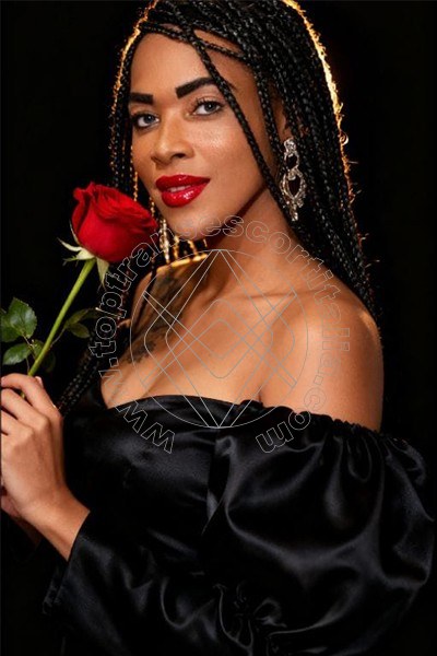 Foto 18 di Mariah Massage transexescort Brindisi