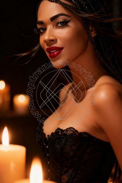 Foto 4 di Mariah Massage transexescort Brindisi
