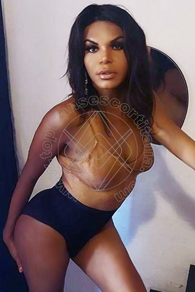 Foto 2 di Samantha Gold transexescort Livorno