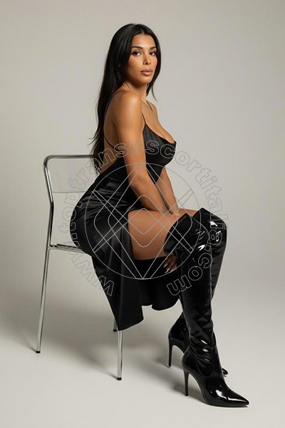 Foto 2 di Laura Rocha transexescort Napoli
