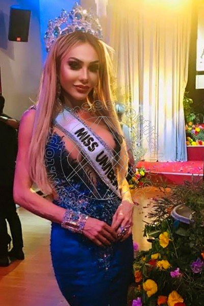 Foto 30 di Chrystal Medeiros Pornostar transexescort Civitanova Marche