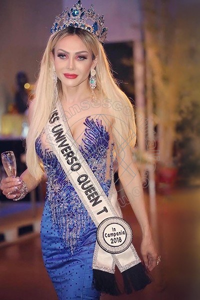 Foto 29 di Chrystal Medeiros Pornostar transexescort Civitanova Marche