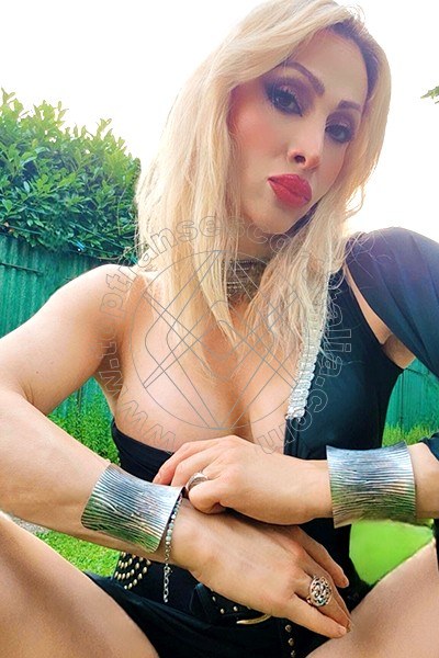 Foto 4 di Regina Audrey Italiana transexescort Monza