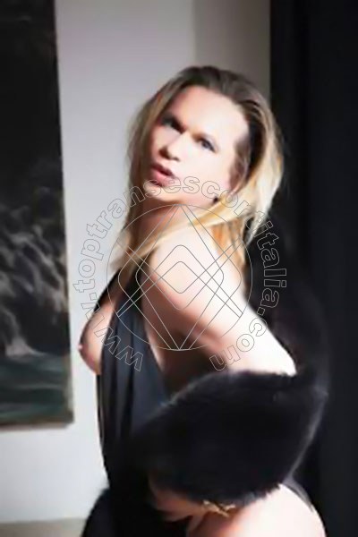 Foto 1 di Melissa Versace transexescort Terni