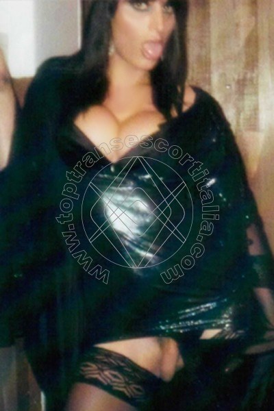 Foto hot 23 di Alessandra Dior transexescort Isernia