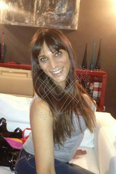 Foto 30 di Alessandra Dior transexescort Isernia