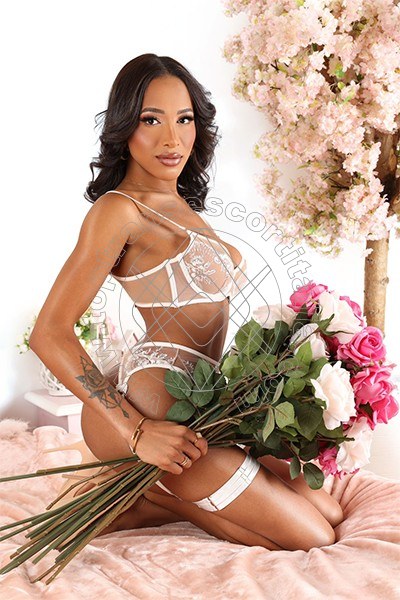 Foto 6 di Angel Jade Pornostar transexescort Milano