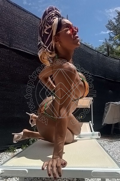 Foto 12 di Wanessa Ambrosio transexescort Frosinone