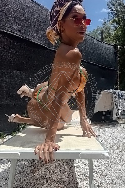 Foto 11 di Wanessa Ambrosio transexescort Frosinone