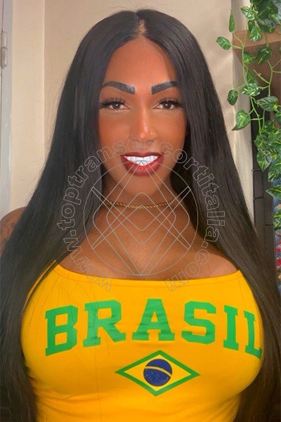 Foto 18 di Brithany Hausenbek transexescort Parigi