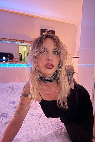 Foto 2 di Sonia Italiana transexescort Milano