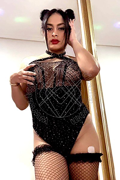 Foto 27 di Gisselle transexescort Madrid