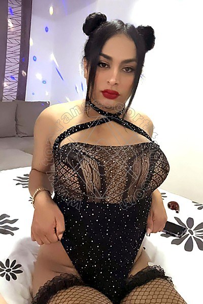 Foto 30 di Gisselle transexescort Madrid