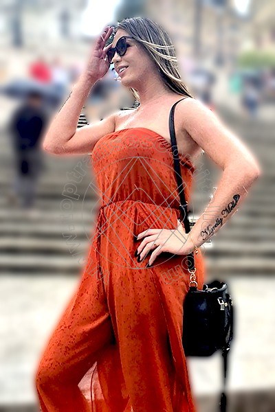 Foto 65 di Myrelly Mello transexescort Londra