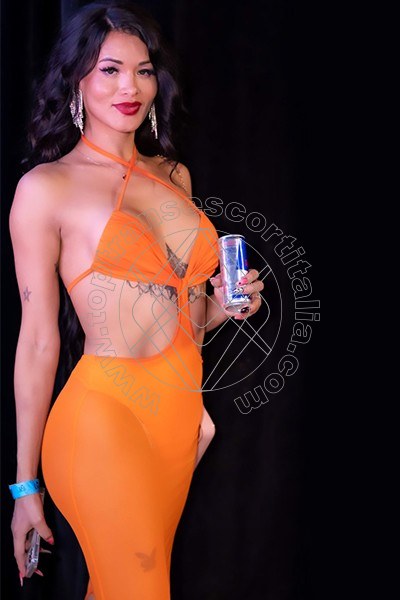 Foto 13 di Brunella Ricci transexescort Milano