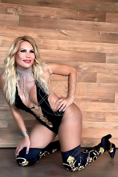 Foto 11 di Tais Coelho transexescort Parigi