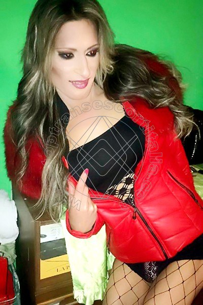 Foto 17 di Karina transexescort Sofia