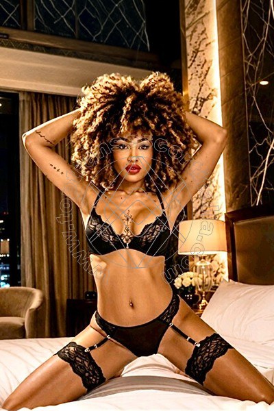Foto 2 di Stella Ricci transexescort Rimini