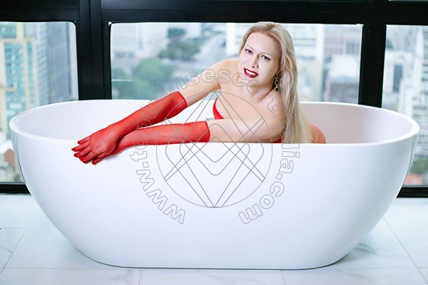 Foto 20 di Monisa Vanboc transexescort Anversa