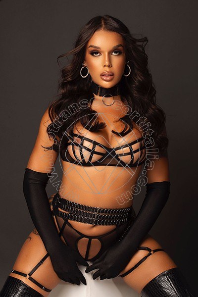 Foto 69 di Angel Loren transexescort Londra