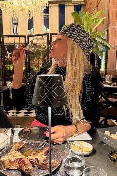 Foto 41 di Lolyta Barby transexescort Bergamo