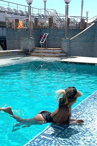 Foto 47 di Ellena Bittencourt transexescort Roma
