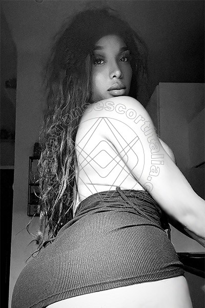 Foto 11 di Donna Bella transexescort Trento