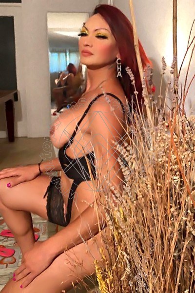 Foto 12 di Kamilla Bustamante transexescort Almería