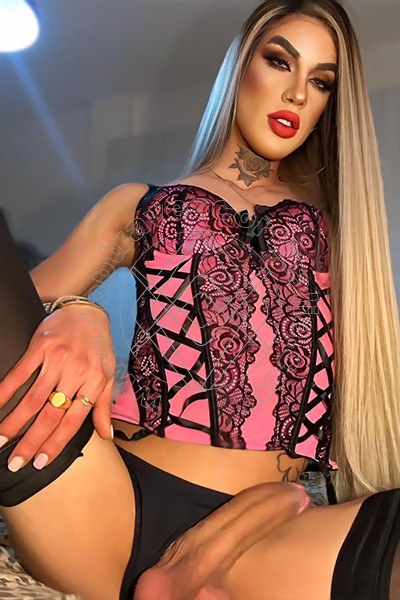 Foto hot 10 di Dafinny Doll transexescort Genova
