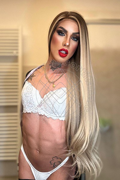 Foto 2 di Dafinny Doll transexescort Brescia