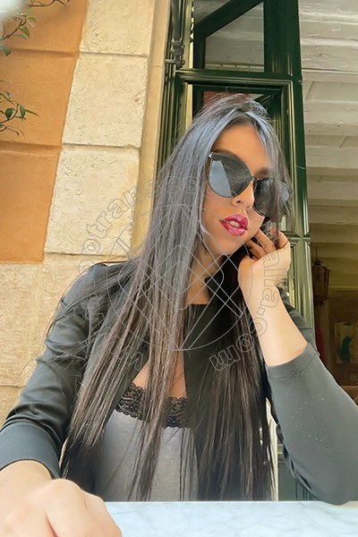 Foto 137 di Riane Mello transexescort Roma