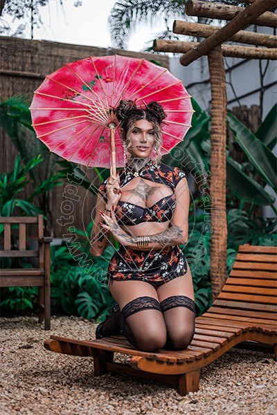 Foto 50 di Sabrina Prezotte Pornostar transexescort Milano