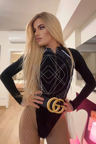 Foto 365 di Rafaella Menicucci Xxl transexescort Milano