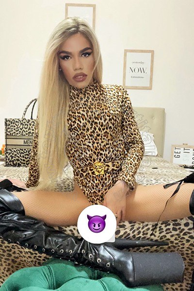 Foto 377 di Rafaella Menicucci Xxl transexescort Milano