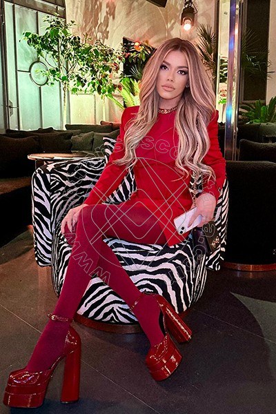 Foto 280 di Rafaella Menicucci Xxl transexescort Milano