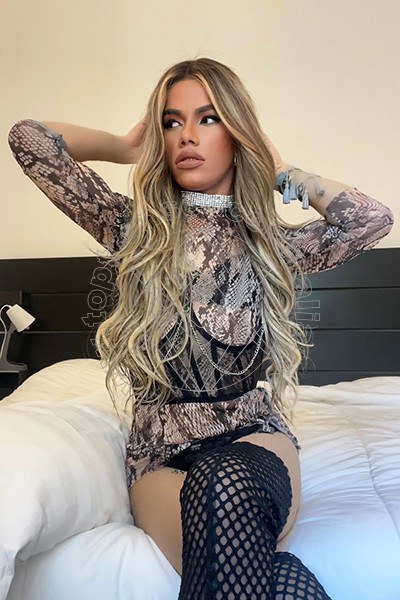Foto 312 di Rafaella Menicucci Xxl transexescort Milano